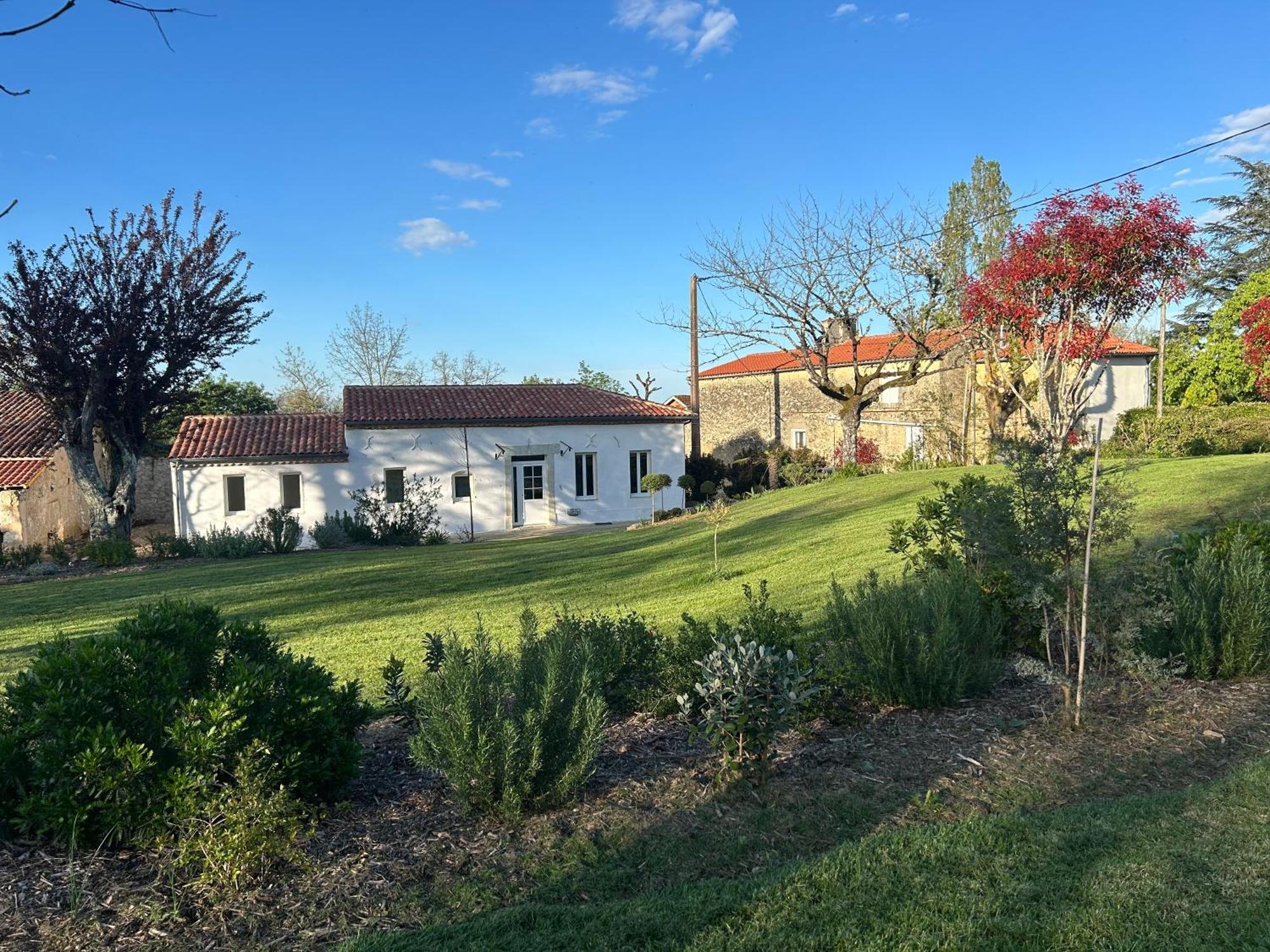 Maison De Vacances Gondrin Εξωτερικό φωτογραφία